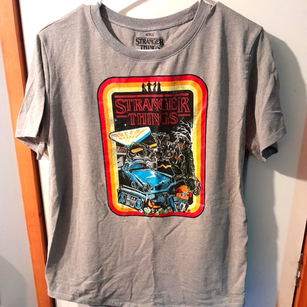 Retro Stranger Things Tshirt size 2x